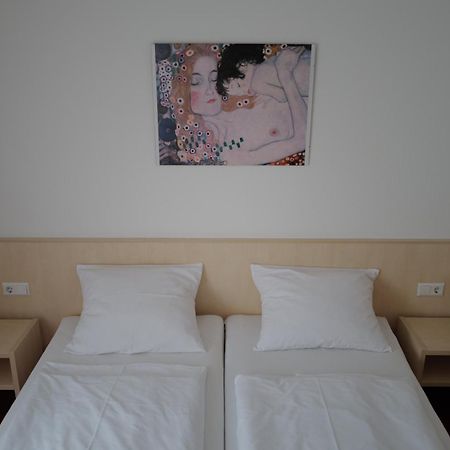 Hotel Am Bad Esslingen am Neckar Eksteriør billede