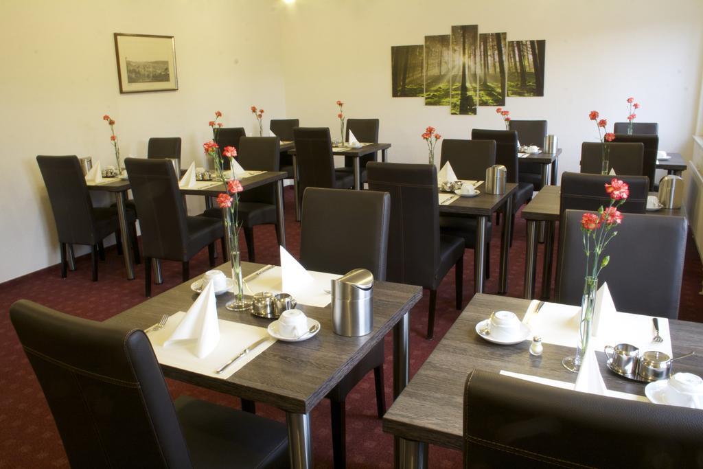 Hotel Am Bad Esslingen am Neckar Eksteriør billede